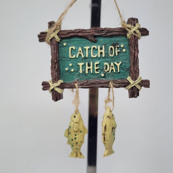 Vintage Christmas Tree Ornament Catch Of The Day Fishing Holiday Decor - Picture 1 of 6
